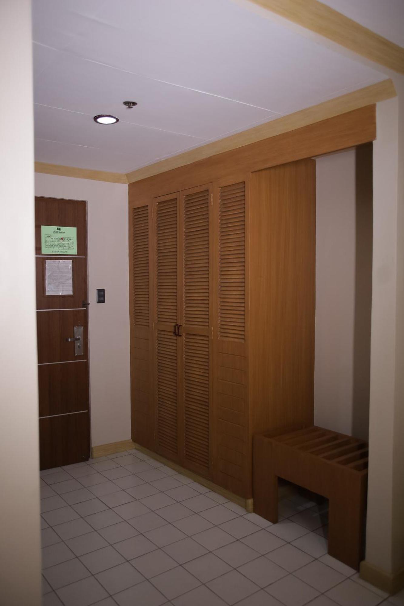 Hotel Soriente Manila Bagian luar foto